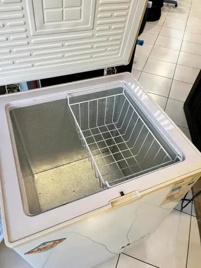 Congelador horizontal Mágicas Frío en buen estado - miniatura 2
