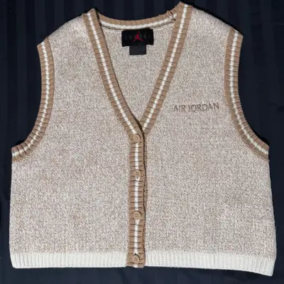 Chaleco sin mangas Air Jordan beige - miniatura 1