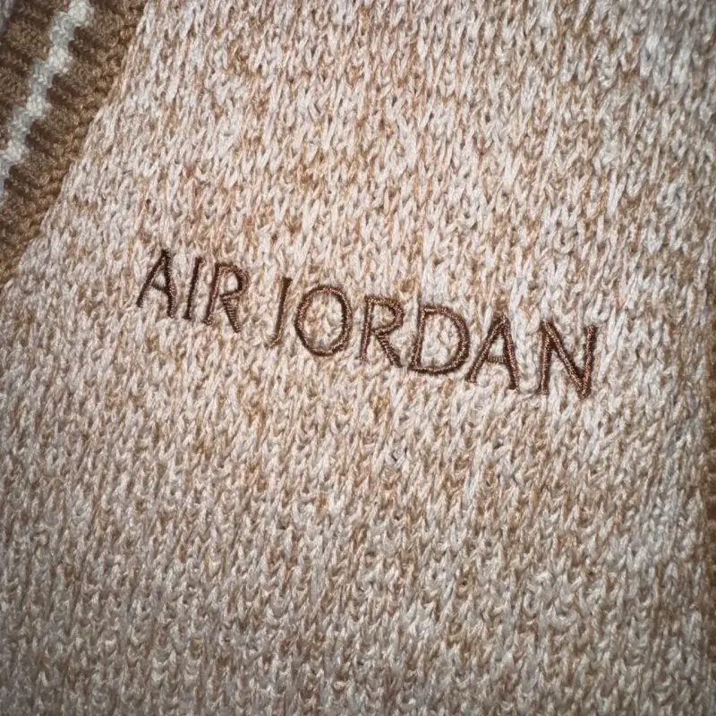 Chaleco sin mangas Air Jordan beige - 3