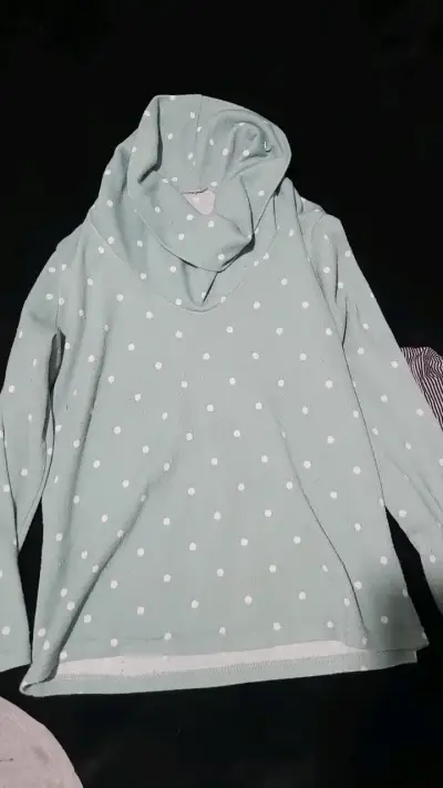 Polera Mango azul con lunares blancos - miniatura 3
