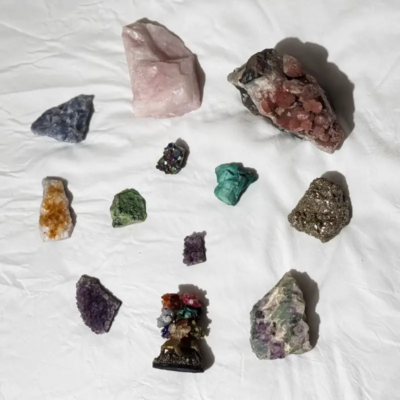 Colección de minerales y piedras preciosas