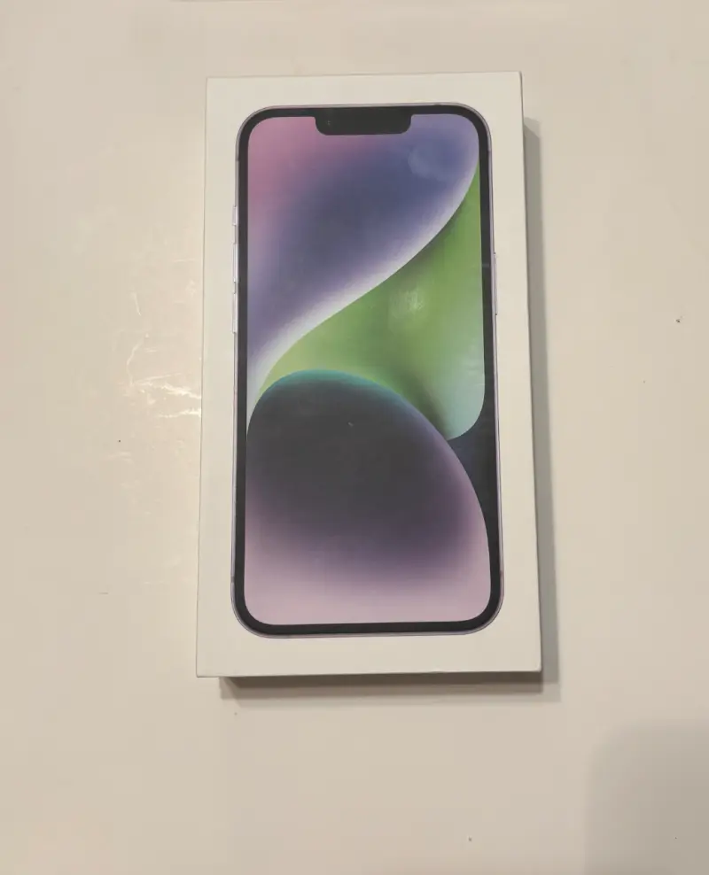 iPhone 14 (128GB) color morado usado - 1