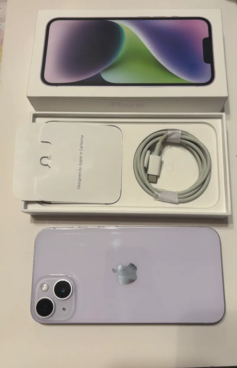 iPhone 14 (128GB) color morado usado - 5