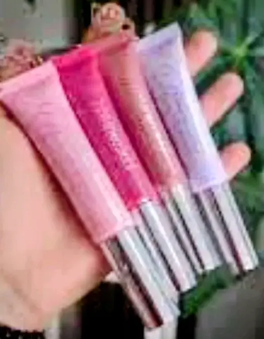 Set de brillos labiales en tonos variados