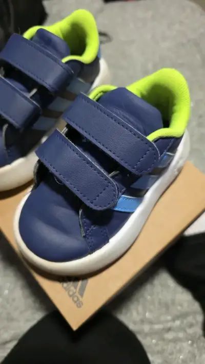 Zapatillas Adidas Grand Court 2.0 para niños - miniatura 3