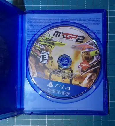 Juego PS4 MXGP 2 Motocross - miniatura 2
