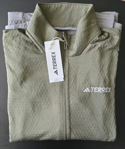 Poleron Adidas Terrex - nuevo con etiqueta. - miniatura 1