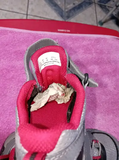 Zapatillas infantiles Merrell grises y rosadas - miniatura 3