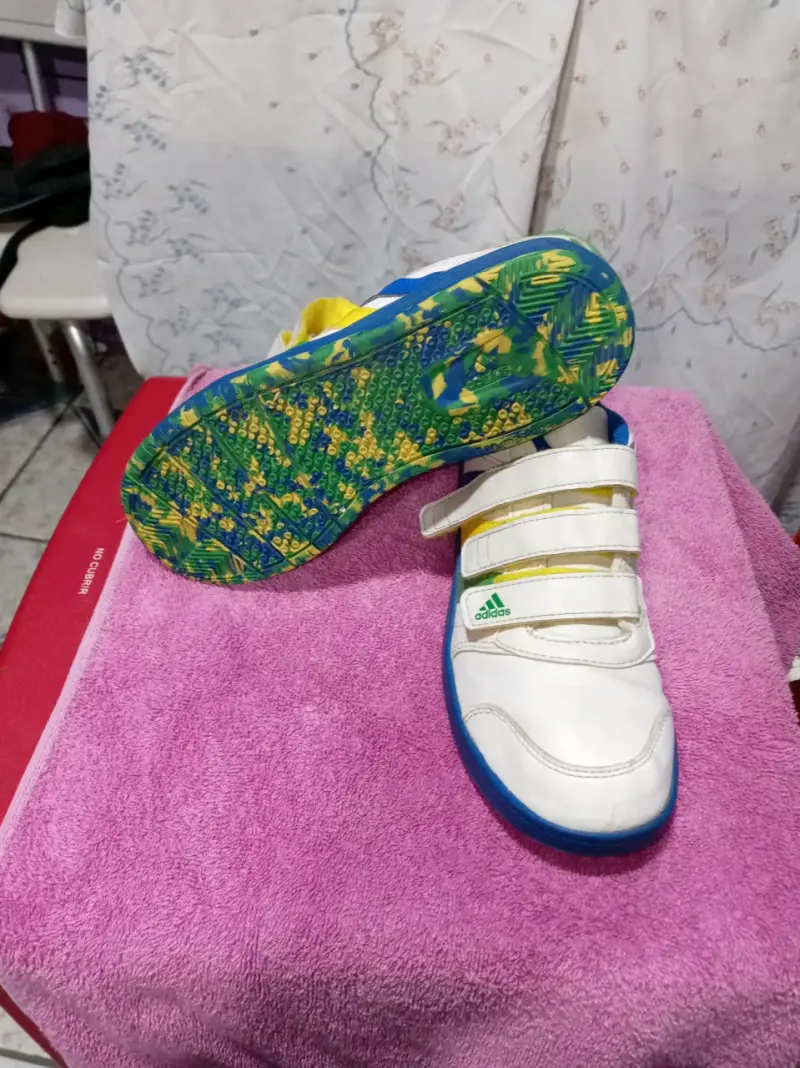 Zapatillas deportivas Adidas blancas con velcro - 3