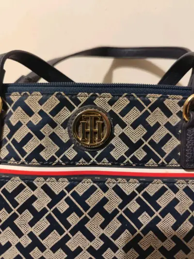 Bolso Tommy Hilfiger azul estampado - miniatura 3