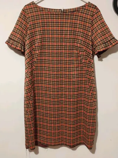 Vestido a cuadros estilo casual - miniatura 1