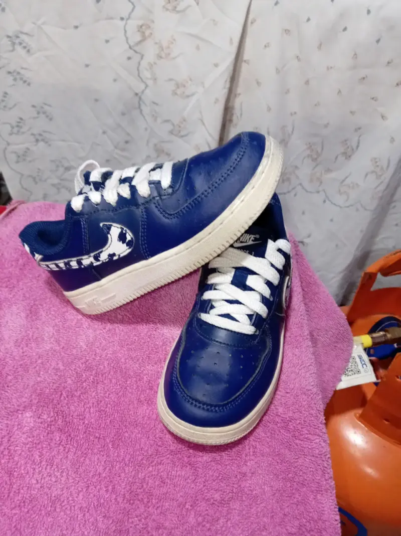 Zapatillas deportivas Nike azul y blanco - 1