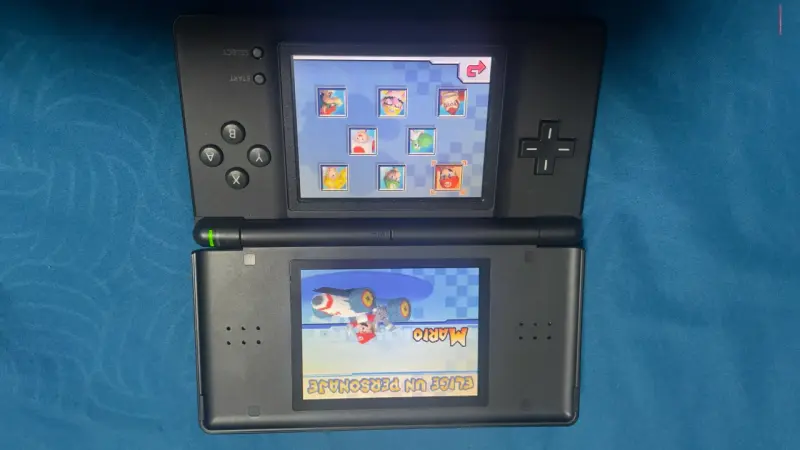 Consola Nintendo DS Lite con juego Mario Kart - 1