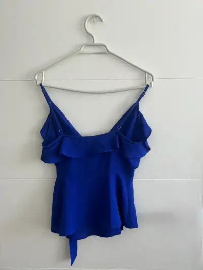 Blusa azul con tirantes y lazo M - miniatura 2