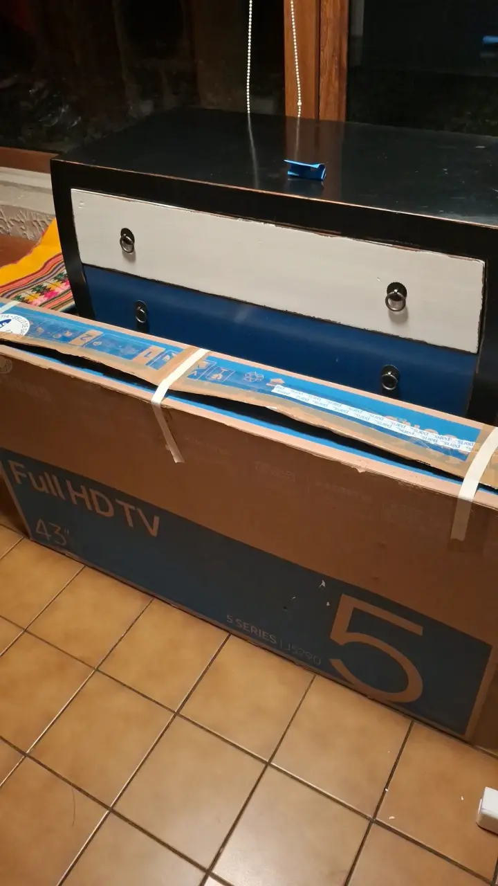 Televisor Samsung LED 43pulgadas serie 5 - 2