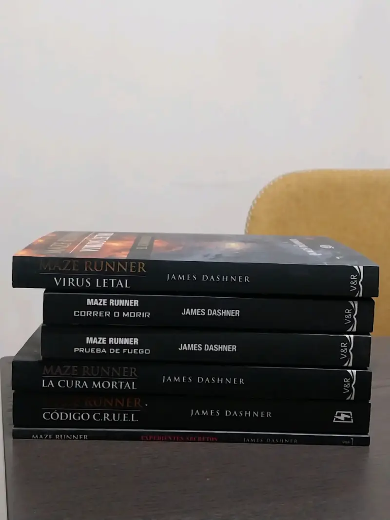 Colección completa Maze Runner - 4