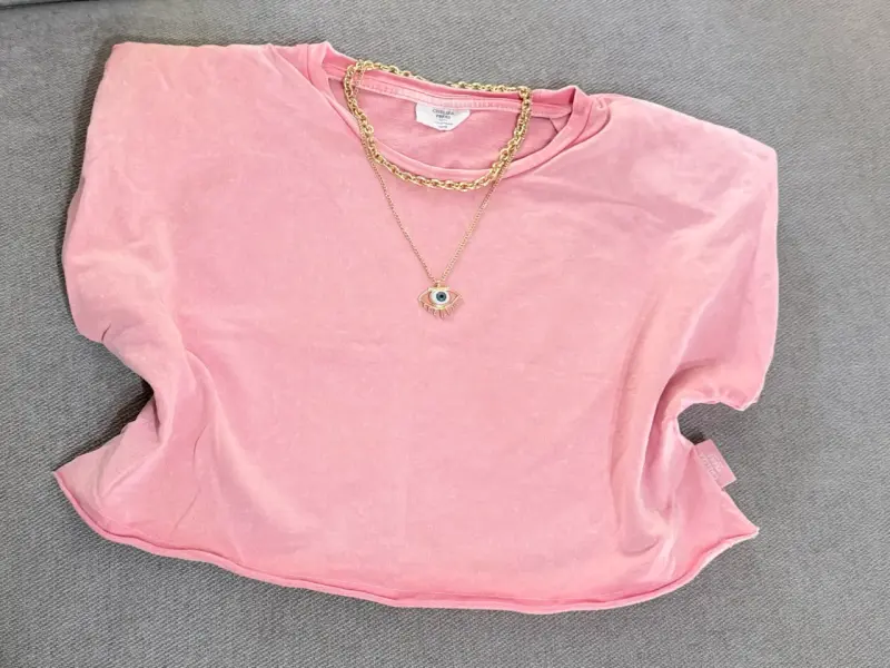 Polera rosa de algodón