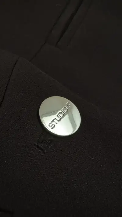 Blazer negro elegante Studio F para mujer - miniatura 3