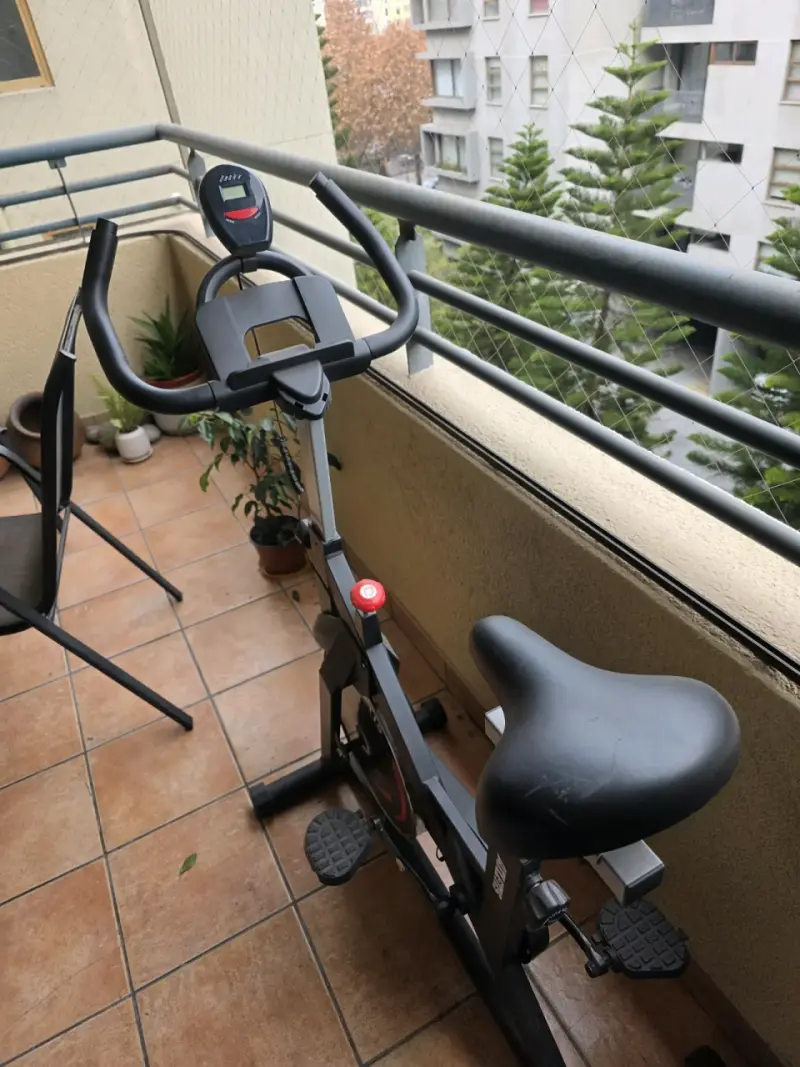 Bicicleta estática Aletis - 2