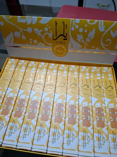 Set de perfumes Yara Eau de Parfum - miniatura 2