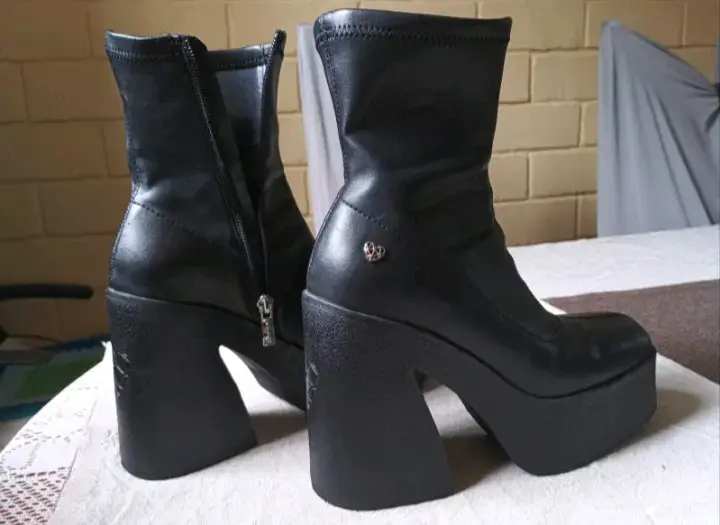Botines de plataforma - 1