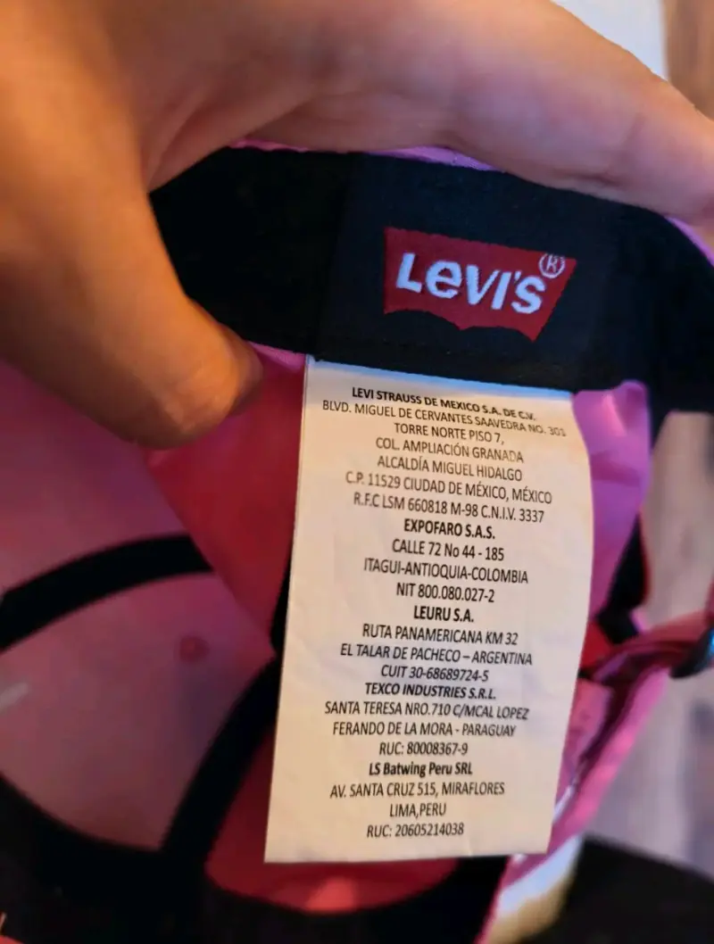 Gorra Levi's - 3