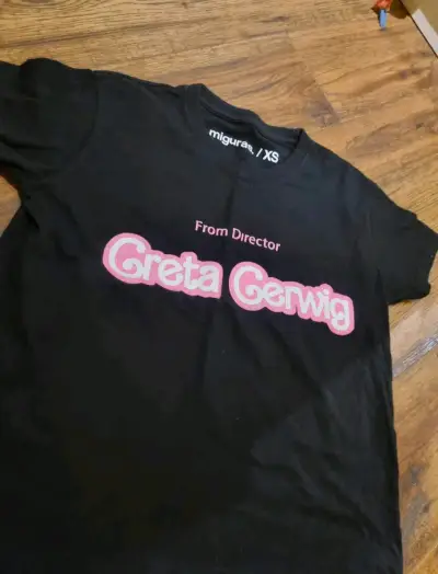 Polera Figuras - Greta Gerwig - miniatura 3