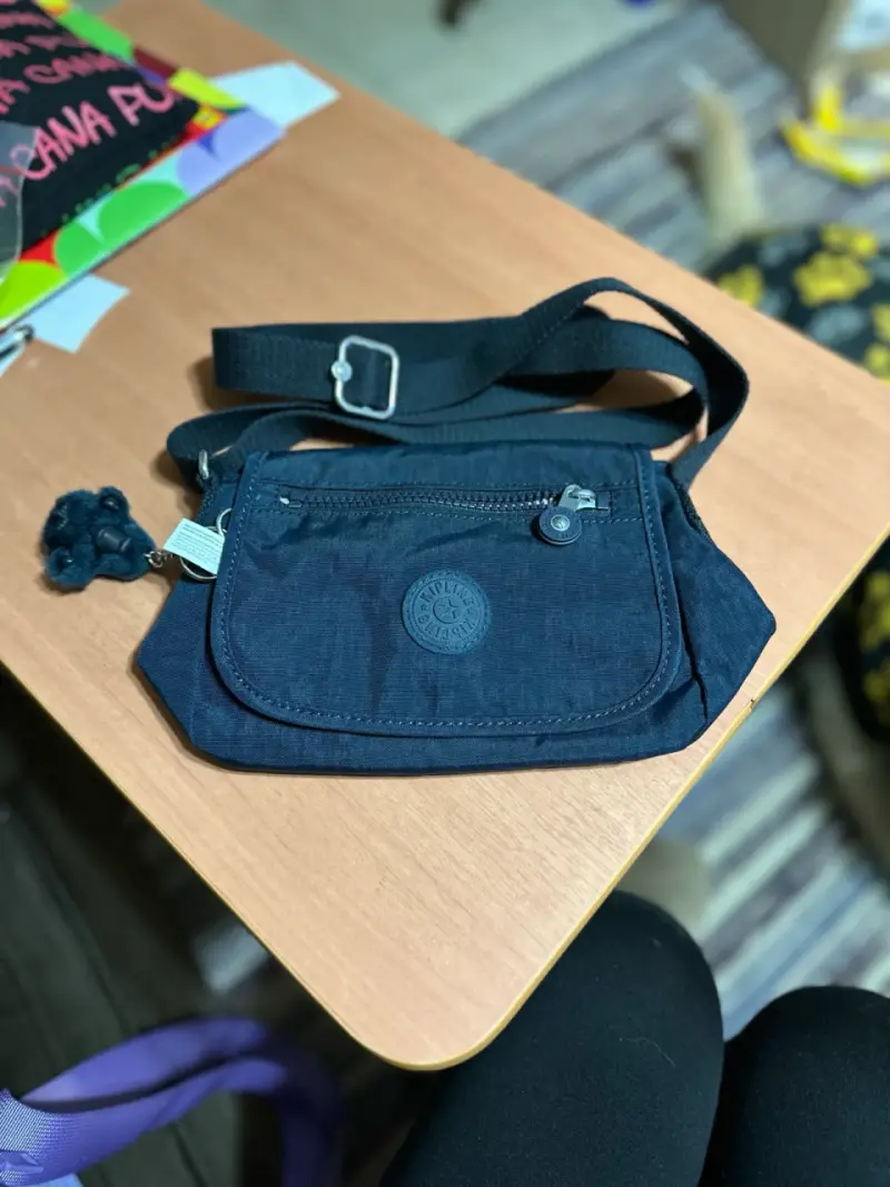 Bandolera Kipling azul con monito - 2
