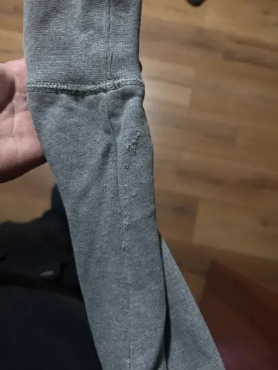 Polerón Tommy Hilfiger gris con capucha Talla L - miniatura 4