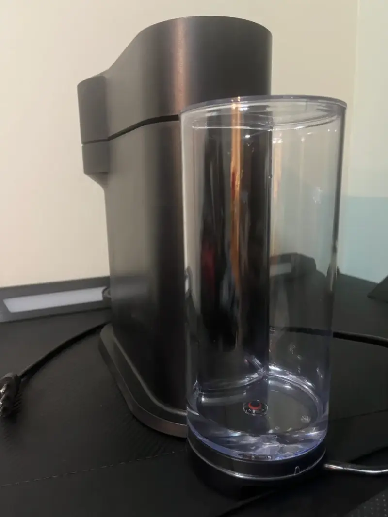 Cafetera Nespresso Vertuo Next - 4