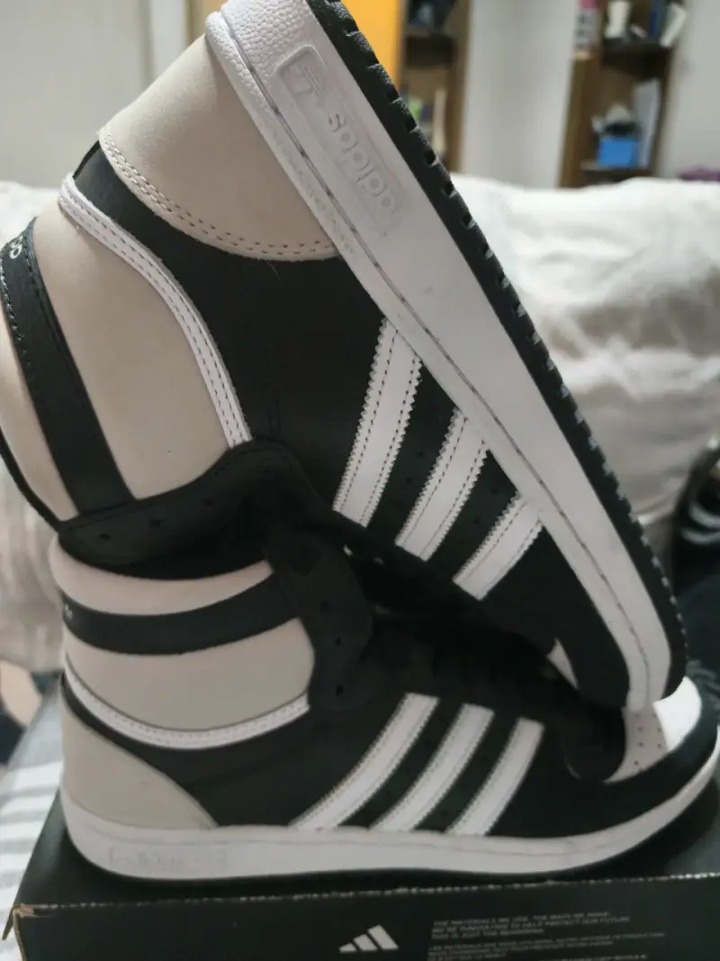 Zapatillas Adidas talla 44 nuevas - 2