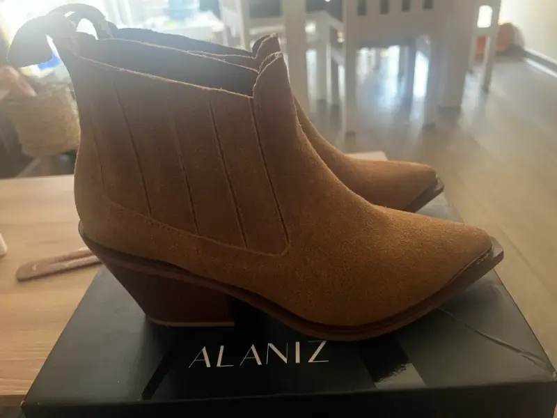 Botines de gamuza marrón para mujer - 4