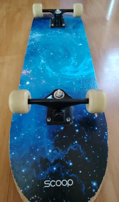Skateboard clásico para trucos y paseos - miniatura 5