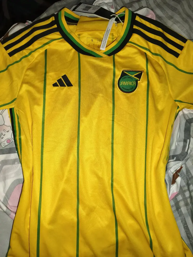 Camiseta Adidas Jamaica y Italia talla S las 2 - 2