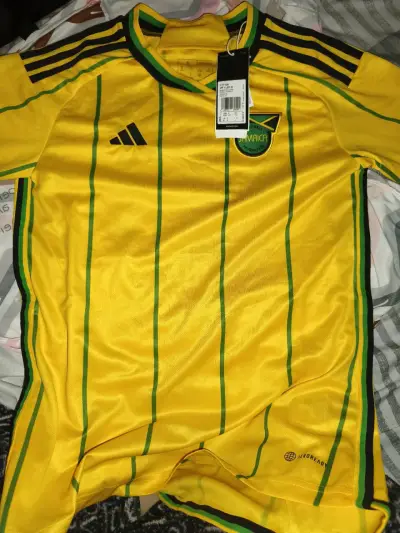 Camiseta Adidas Jamaica y Italia talla S las 2 - miniatura 6