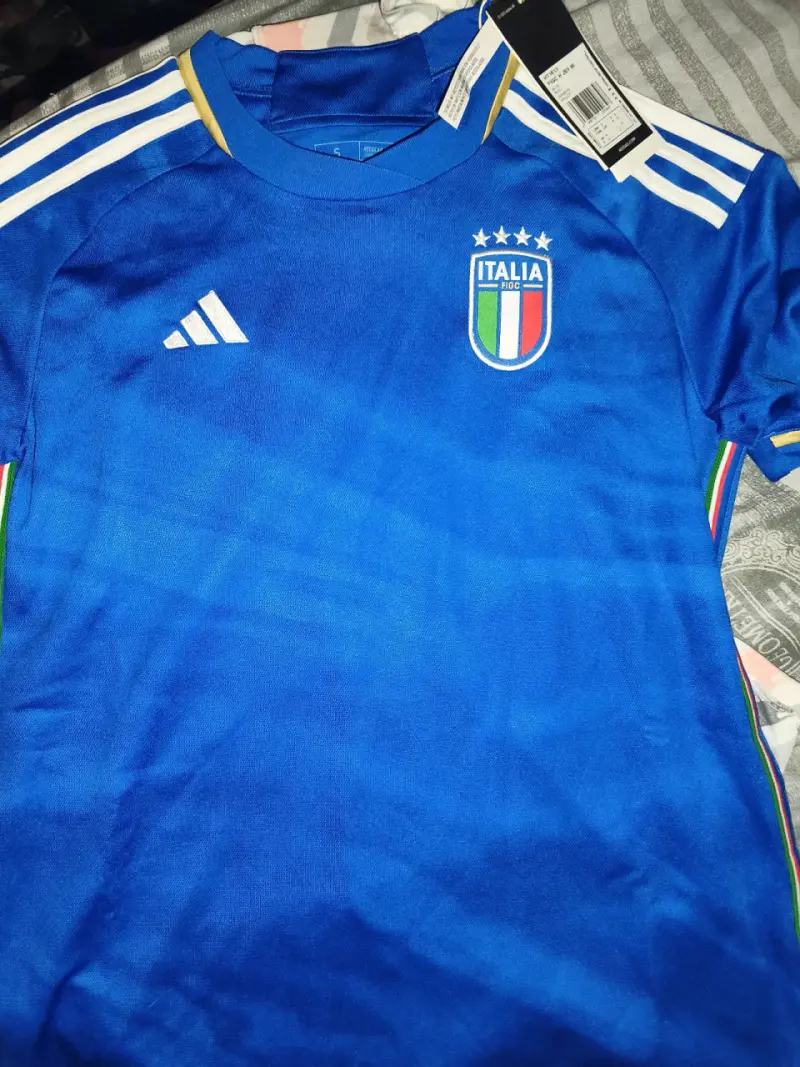Camiseta Adidas Jamaica y Italia talla S las 2 - 10