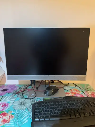 HP EliteOne All-in-One – Intel Core i7 8va Gen | F - miniatura 2