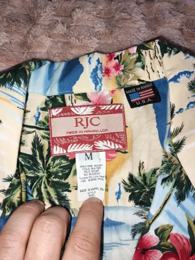 Camisa hawaiana RJC estampada floral - miniatura 1
