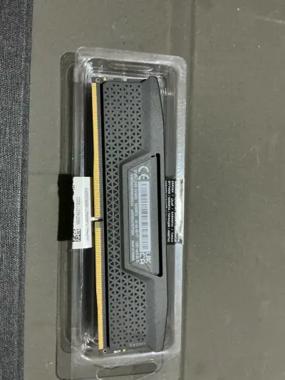 2 Memoria RAM DDR5 16gb 5200Mhz - miniatura 1