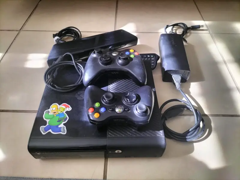 Consola Xbox 360 RGH más de 60 juegos instalados - 1