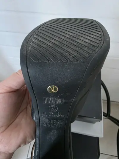 Zapatos de tacón alto Vizzano negros talla 38 - miniatura 3
