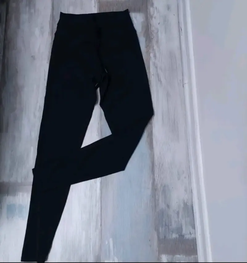 Leggings negros deportivos para mujer diadora - 1
