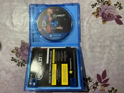 Juego FIFA 17 y 21 para PS4 en buen estado - miniatura 4