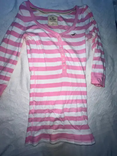 Polera rayada rosada Hollister manga larga - miniatura 1