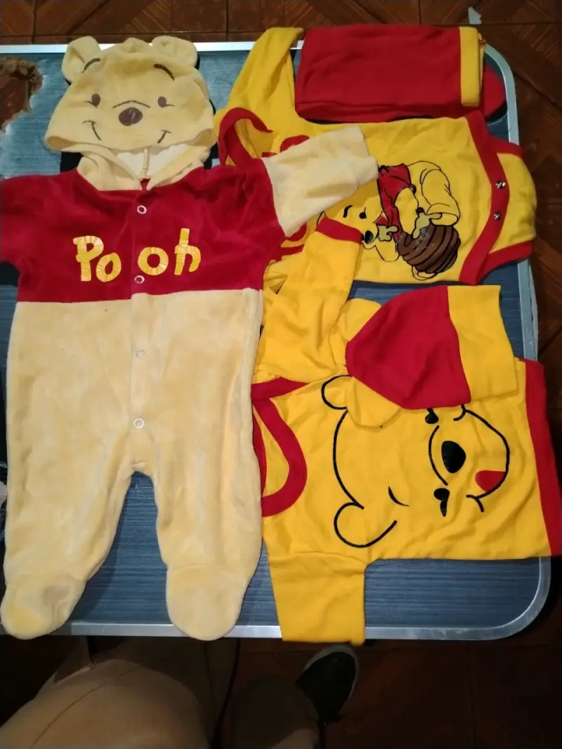 Conjunto de ropa infantil Winnie the Pooh