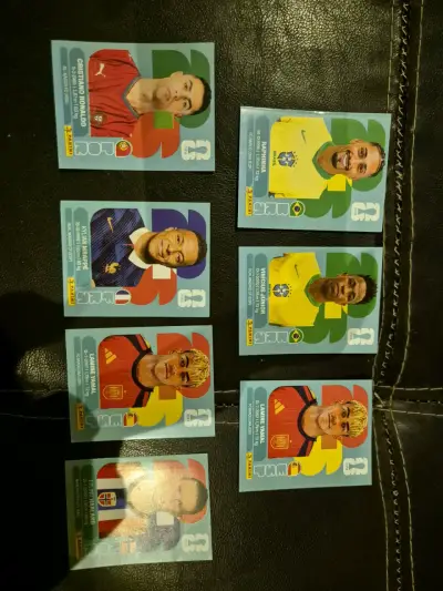 Colección de láminas de fútbol Panini 2023 - miniatura 1
