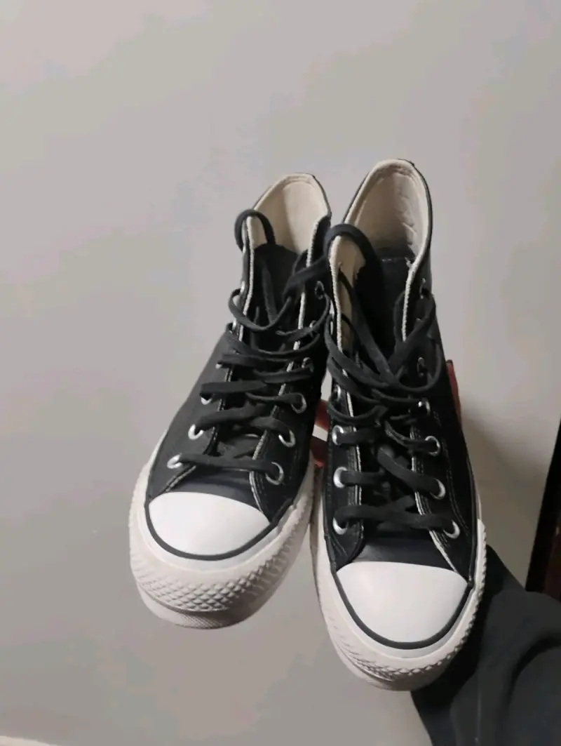 Zapatillas Converse All Star negras de cuero - 4