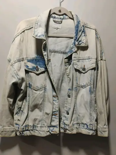 Chaqueta de mezclilla estilo vintage - miniatura 3