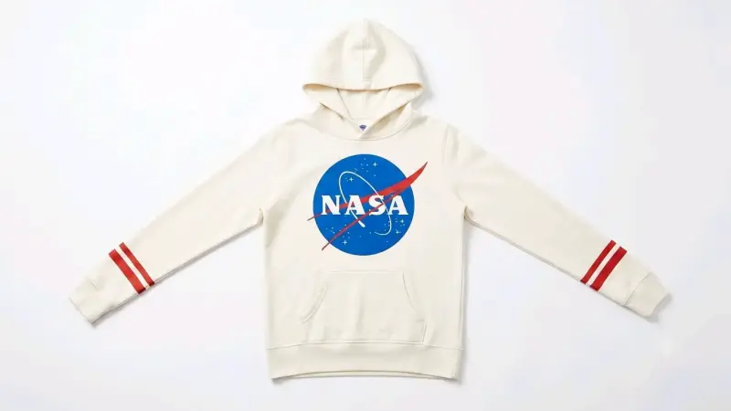 Polerón con capucha NASA blanco