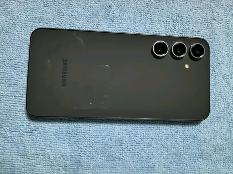 Samsung S24 FE 128 GB Negro - 4